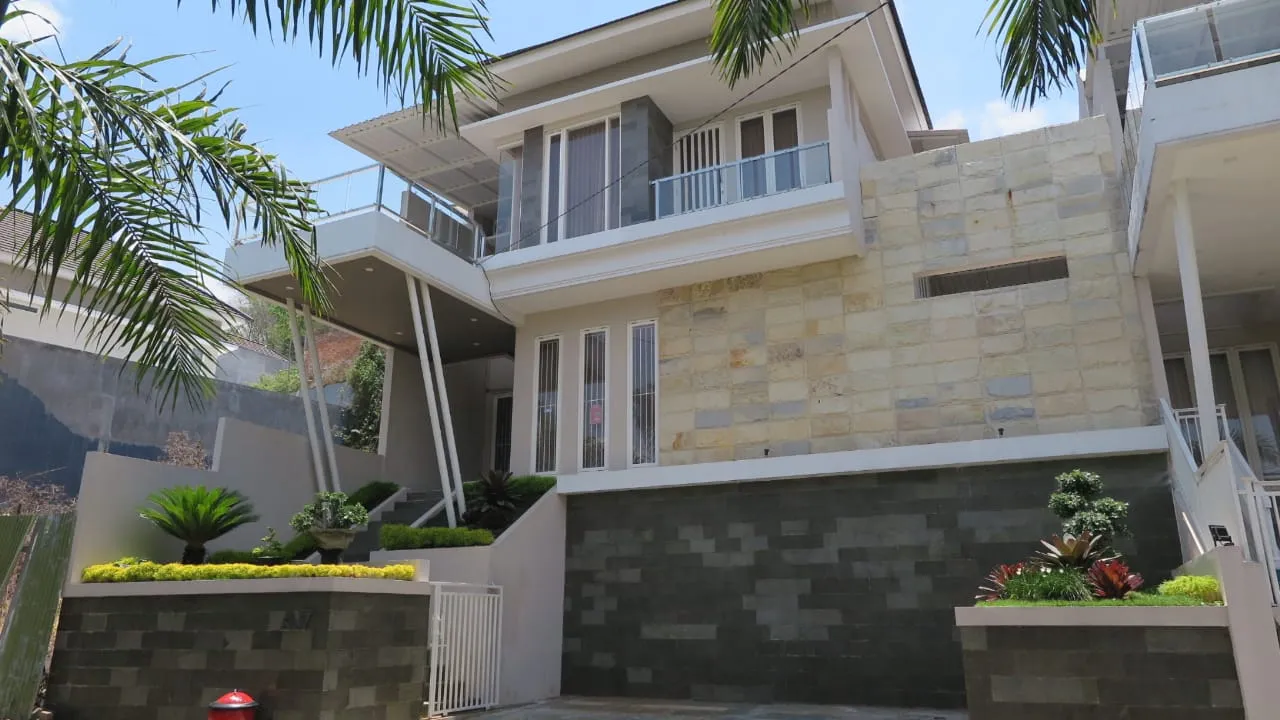 Emerald Villas